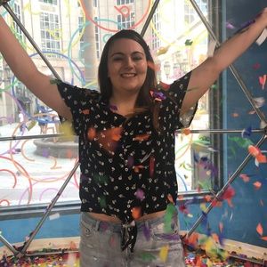 Meet your Posher, Maria